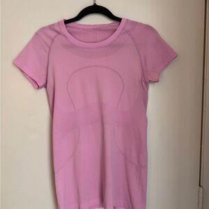 lululemon athletica Light Pink Short Sleeve Tee
